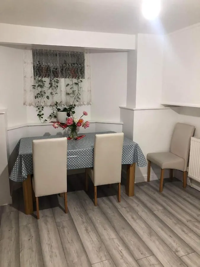 Homestay Double Room Central Location 2 Plumstead